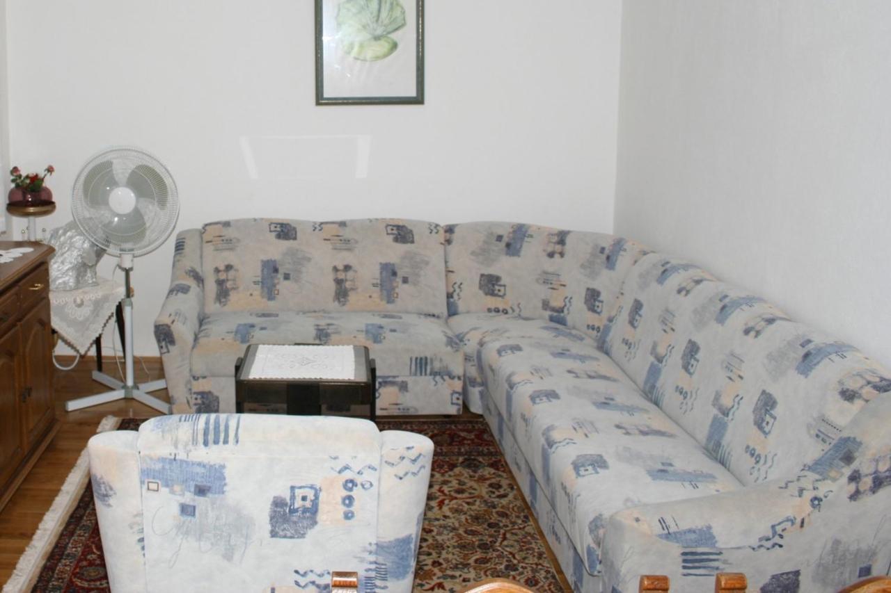 Apartments And Rooms By The Sea Sutivan, Brac - 2943 Ngoại thất bức ảnh