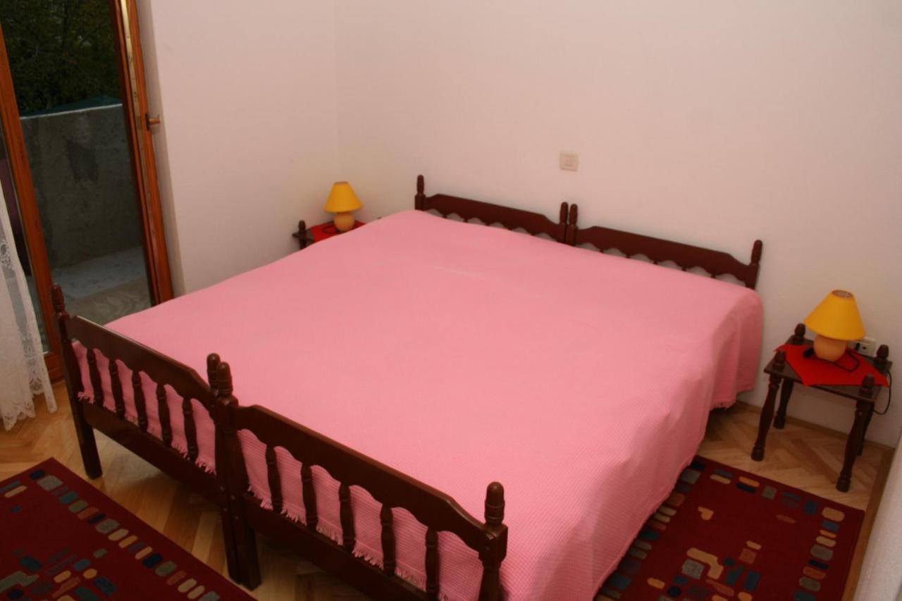 Apartments And Rooms By The Sea Sutivan, Brac - 2943 Ngoại thất bức ảnh