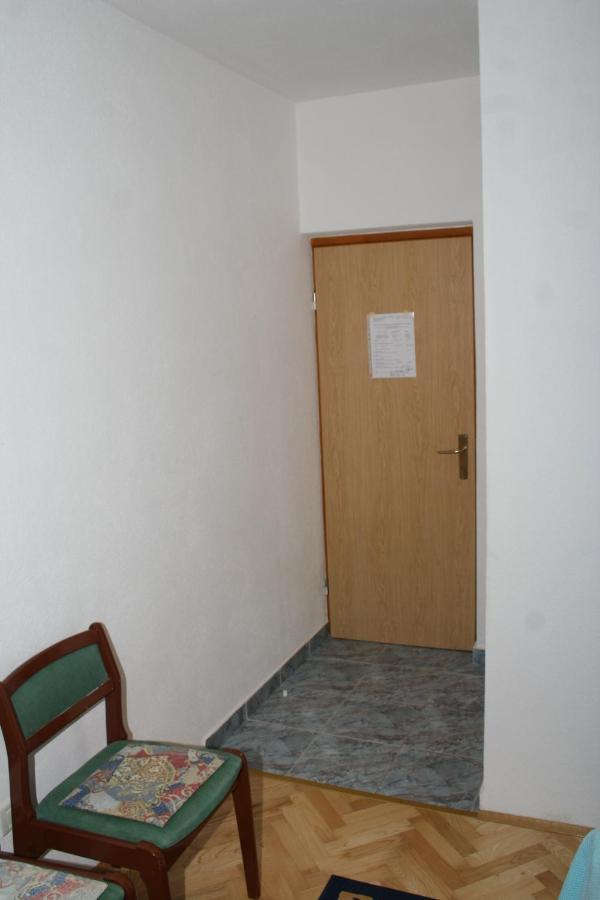 Apartments And Rooms By The Sea Sutivan, Brac - 2943 Ngoại thất bức ảnh